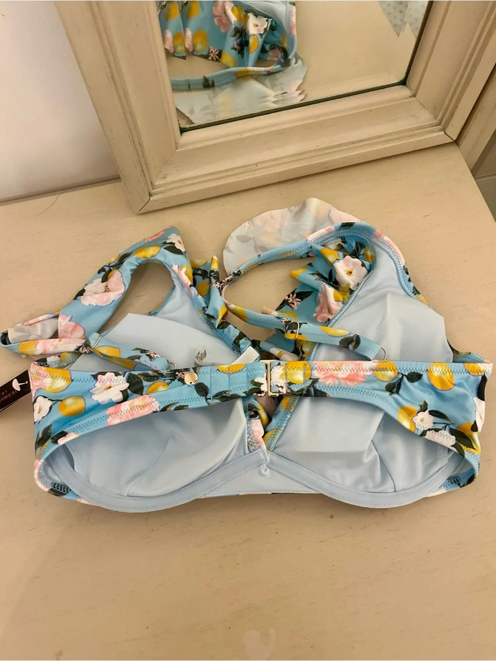 Victoria Secret Lemon Print triangle ruffled Bikini Top- 34DD 👙 🍋